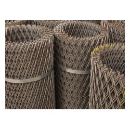 Metal  Desplegado  - - -  Mt